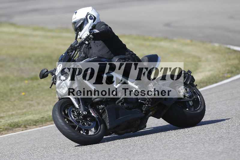 /01 02.04.2026 MAZ ADR/Gruppe gelb Gruppe gruen/47